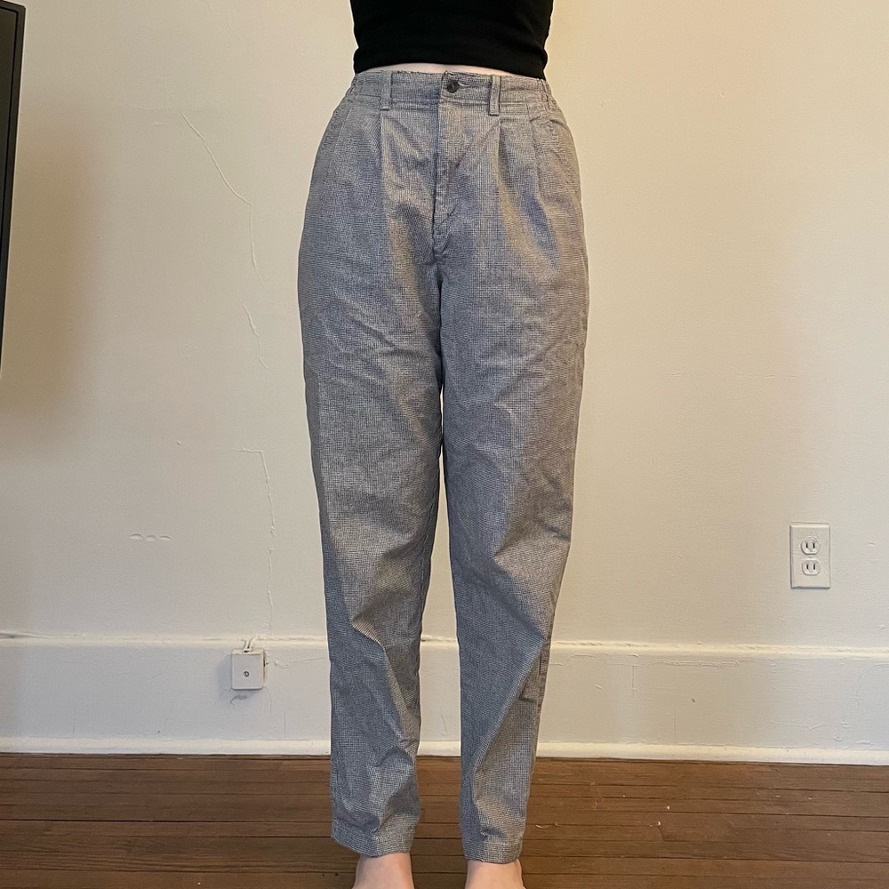 Lee Casuals Houndstooth Trouser Pants Pleated Front Straight Leg 
Size: 8 | Lee